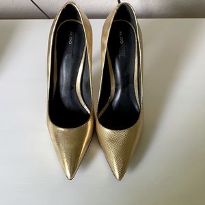 Aldo Gold Stiletto Heel